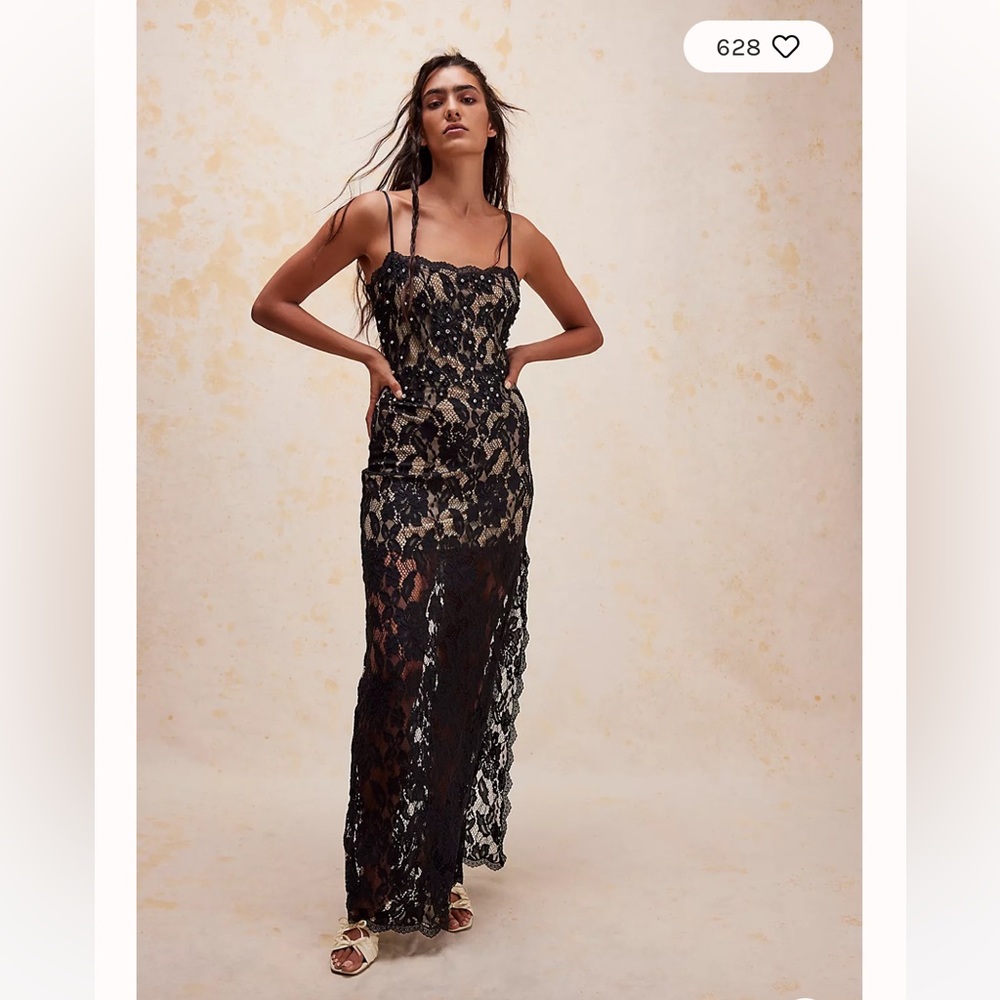 Hemandt & Nandita Midi Lace Dress